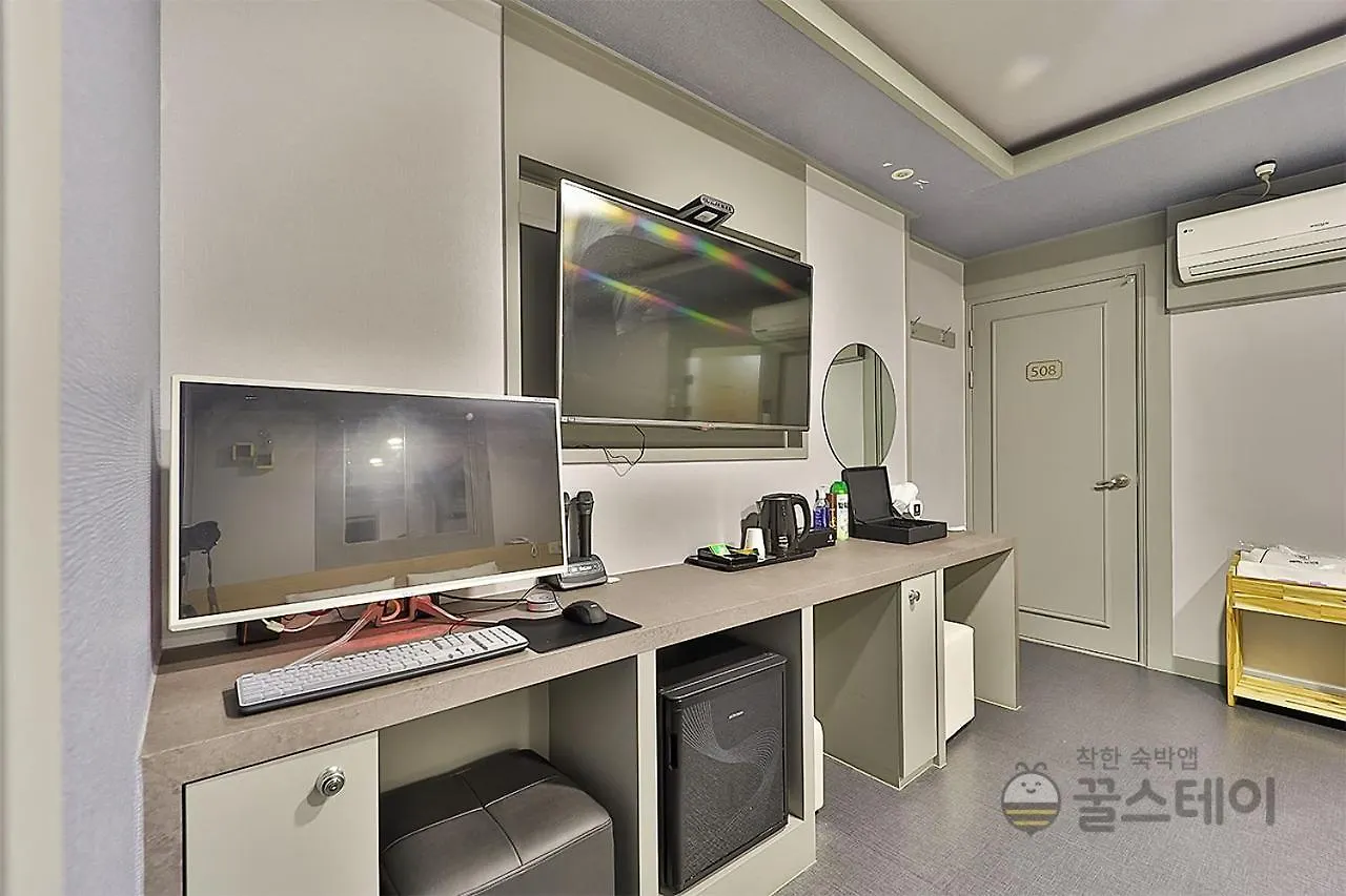 Amor Hotel Gimhae