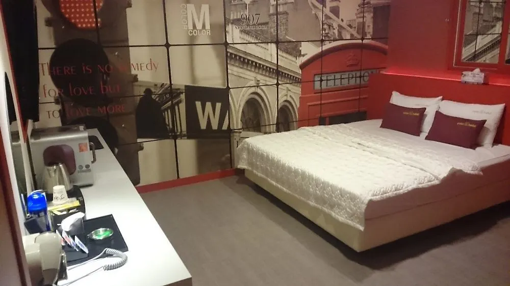 Amor Hotel Gimhae