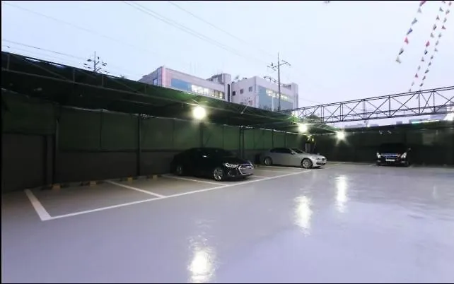 Amor Hotel Gimhae 2*,  South Korea